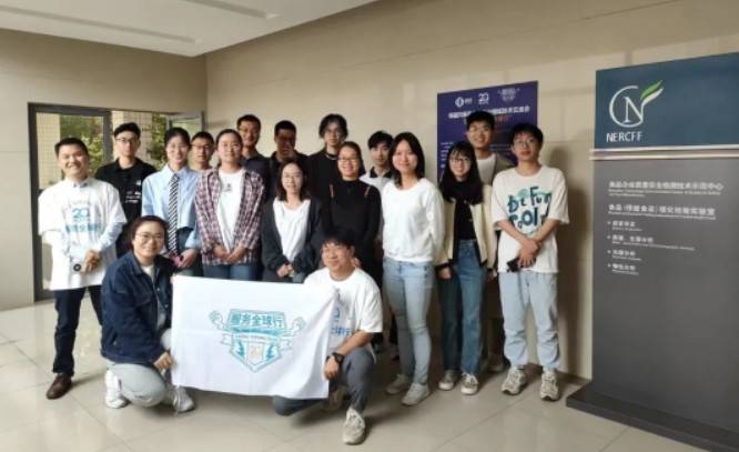 qy千亿服务全球行-无锡站圆满举行！武汉站报名开启，速来！